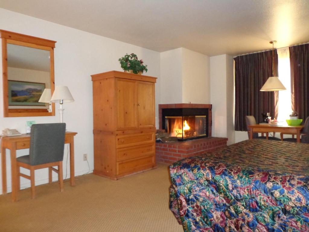 Pacific Gardens Inn Pacific Grove Chambre photo