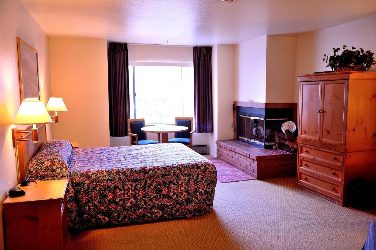 Pacific Gardens Inn Pacific Grove Extérieur photo